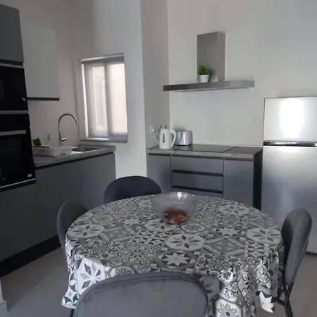 Sunquest Court * 圣保罗湾城