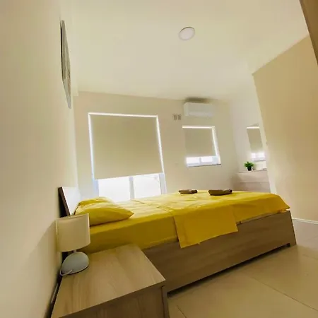 Sunquest Court Appartement